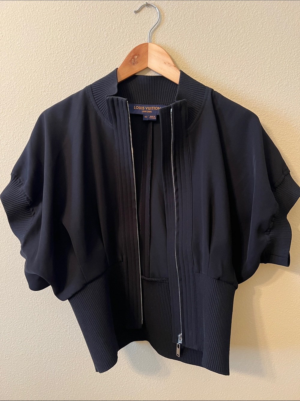 Louis Vuitton uniform black Short-Sleeve Bomber Jacket